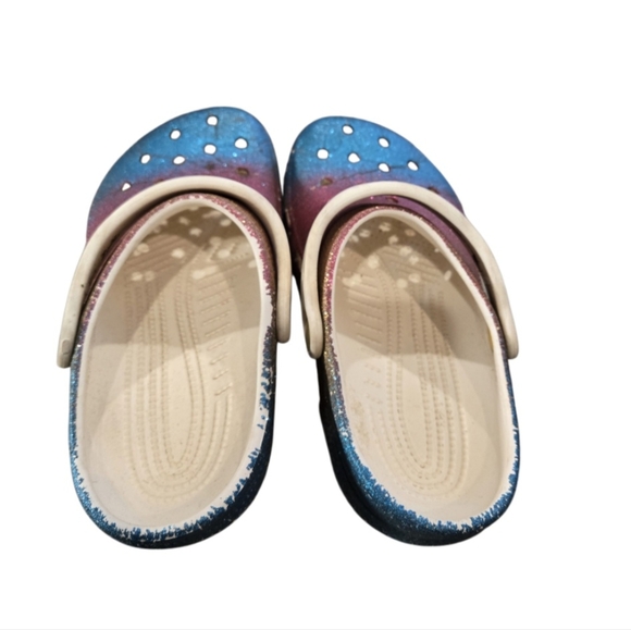 Crocs - Picture 2 of 4